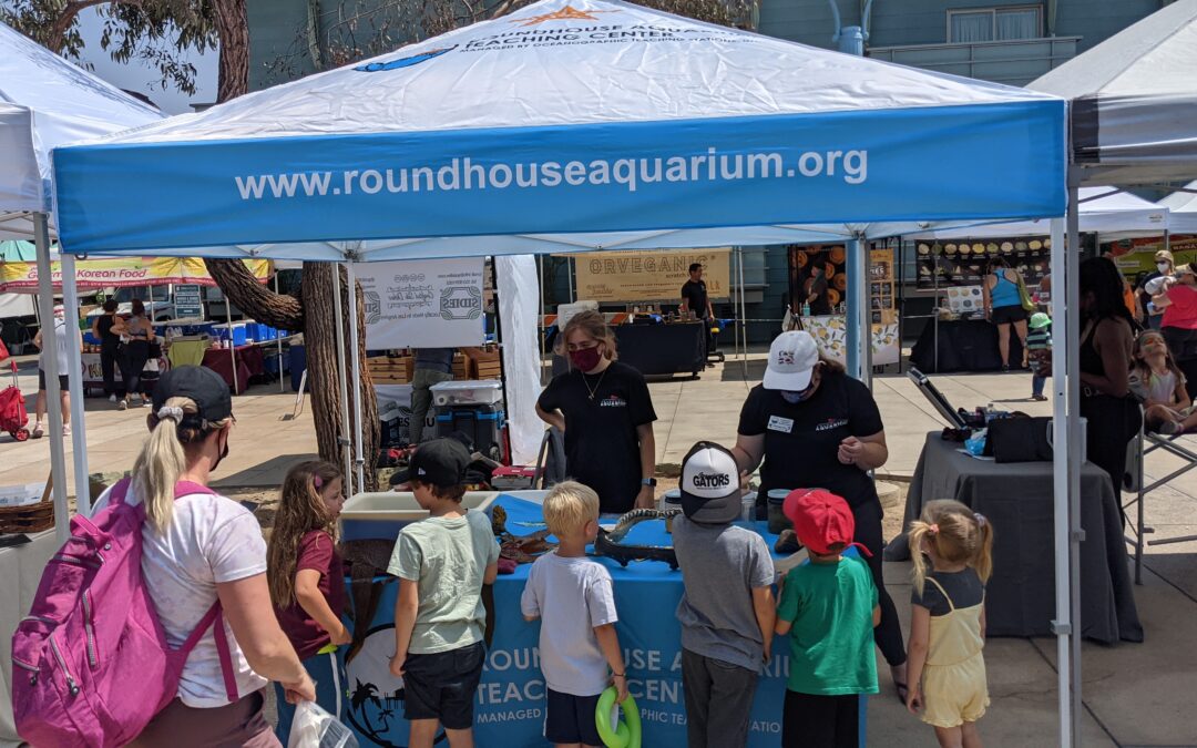 The Roundhouse goes to the Manhattan Beach Farmers’ Market!